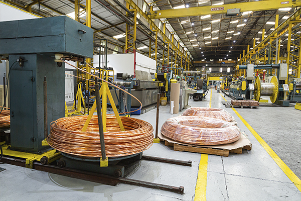 Cobre para aterramento: por que é o metal mais confiável em sistemas elétricos